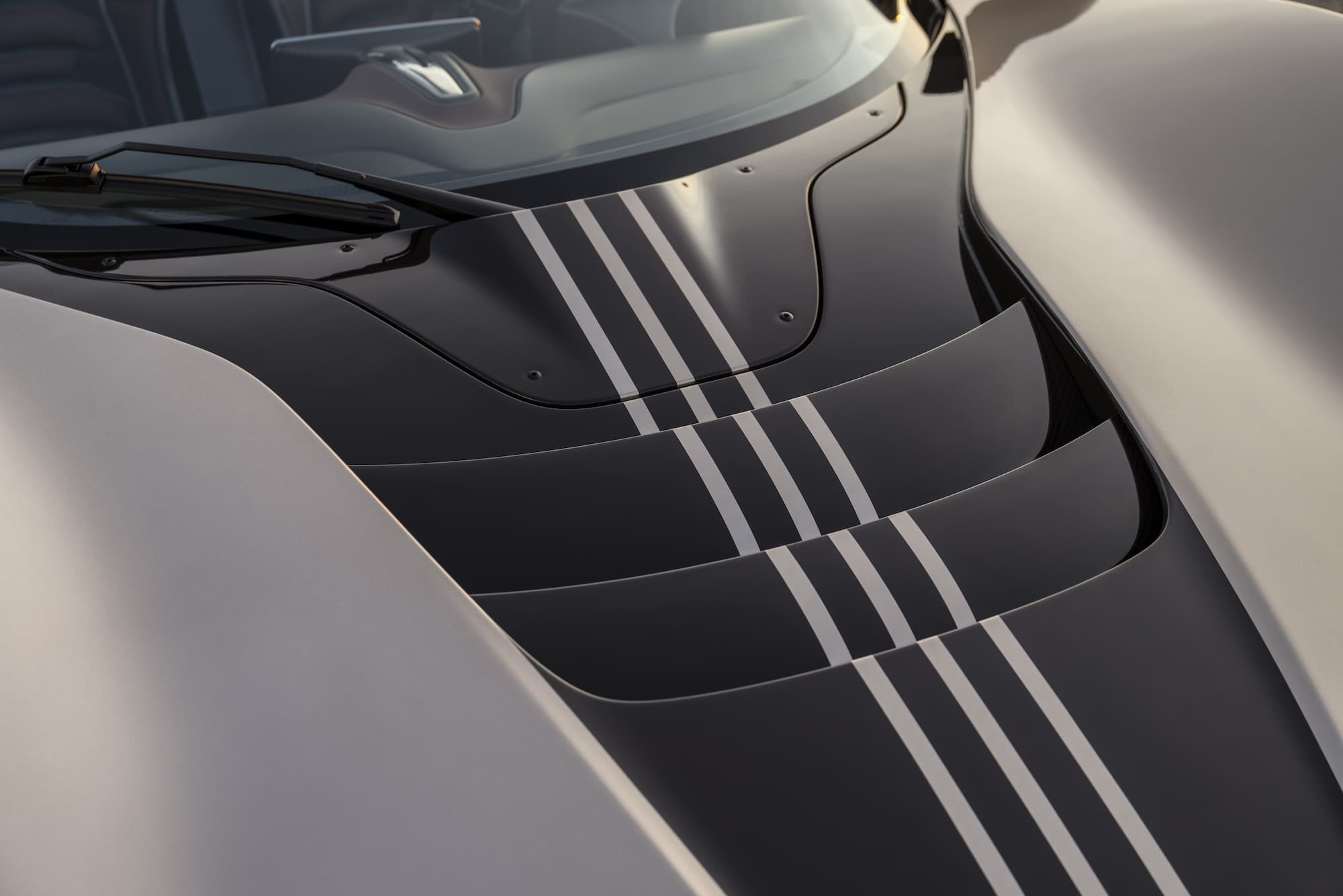 Hennessey-Unveils-1-of-1-Manual-Venom-F5-with-2031-HP-Low-27-1